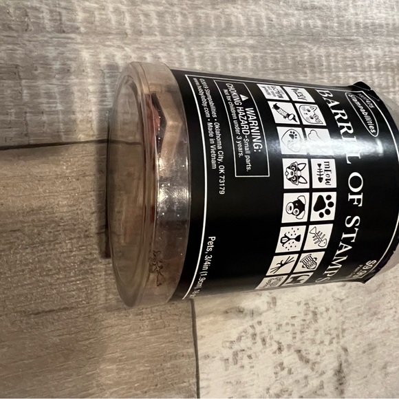 Barrel of pet stamps N - Picture 2 of 5